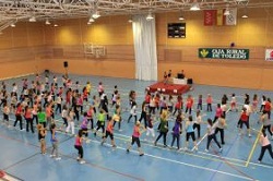 Foto de mujeres practicando Zumba en Chinchón